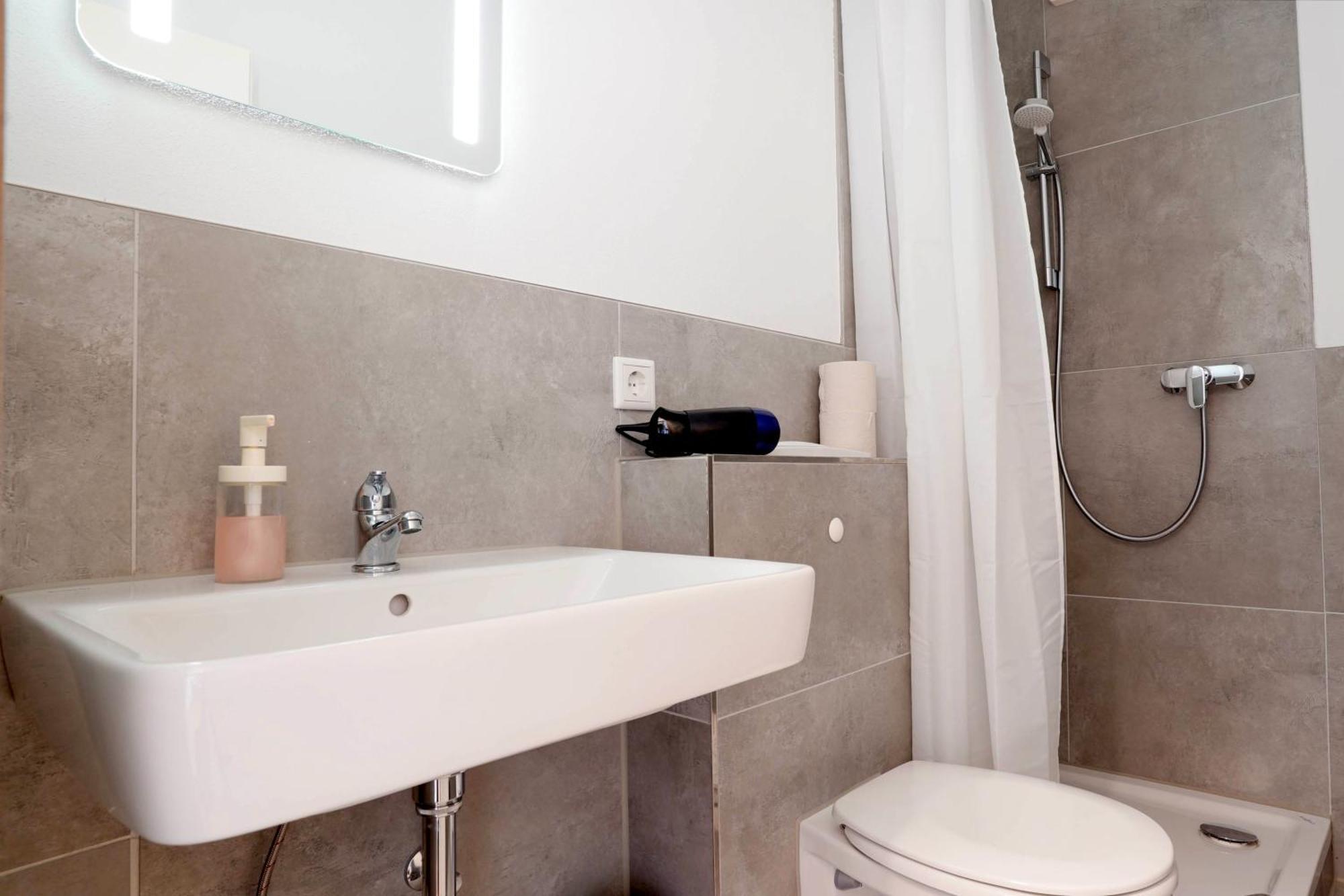 Schoene Apartments In Bad Rothenfelde I Private Parkplaetze Mit Ladesaeulen I Home2Share Bagian luar foto